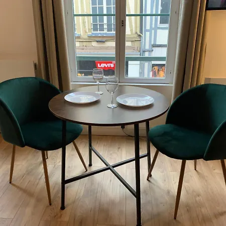 Apartamento N°2 Plein Coeur De *