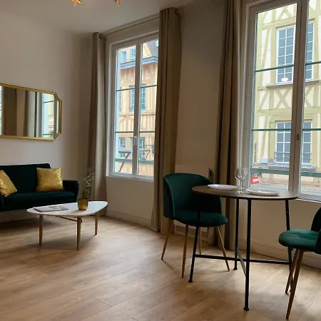 N°2 Plein Coeur De Apartment
